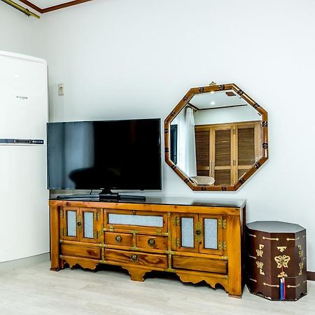 Dongsannara Pension Согвипхо Экстерьер фото